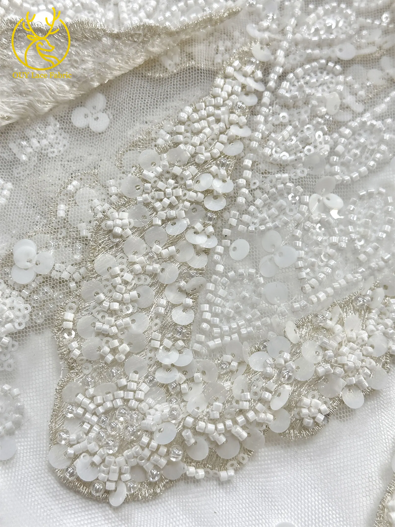 Hochwertiger luxuriöser französischer 3D-handbestickter Perlen-Spitzenstoff, 5 Yards, afrikanischer nigerianischer Pailletten-Spitzenstoff für Braut- und Partykleider – Detail 12