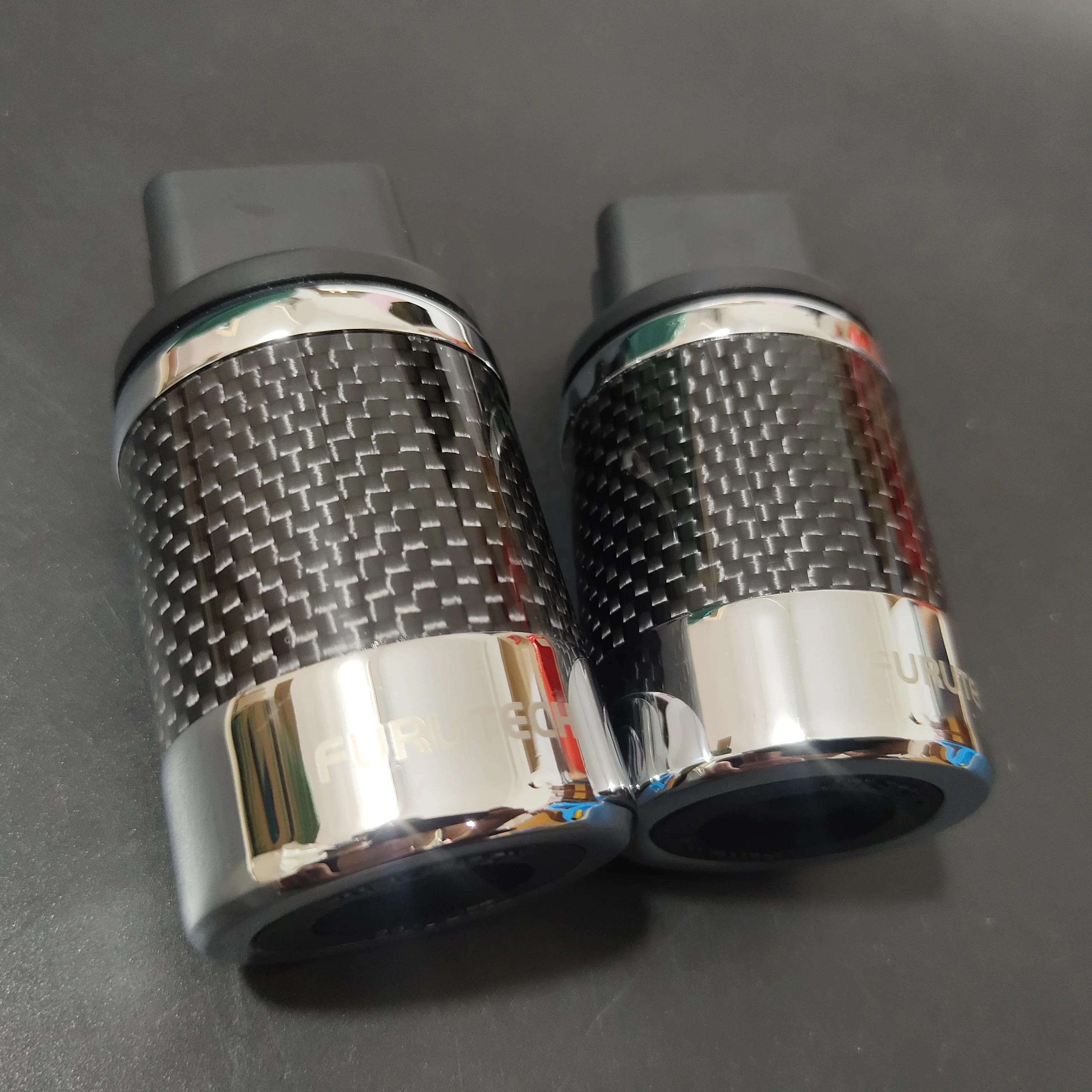 High quality Furutech FI-52 (R)20 Amp IEC Power female Connector HiFi Carbon Fiber Rhodium Plated C19 Plug HiFi AC Power Plug