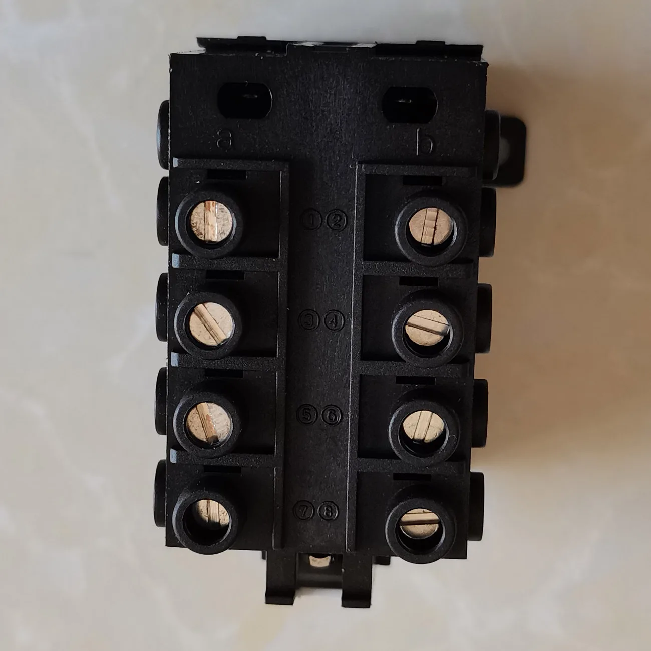 Imagem -03 - Relé Elétrico 4no com Falha de Energia e Função de Proteção Subtensão 10 Pinos 400v 50hz 12a Kedu-jd4