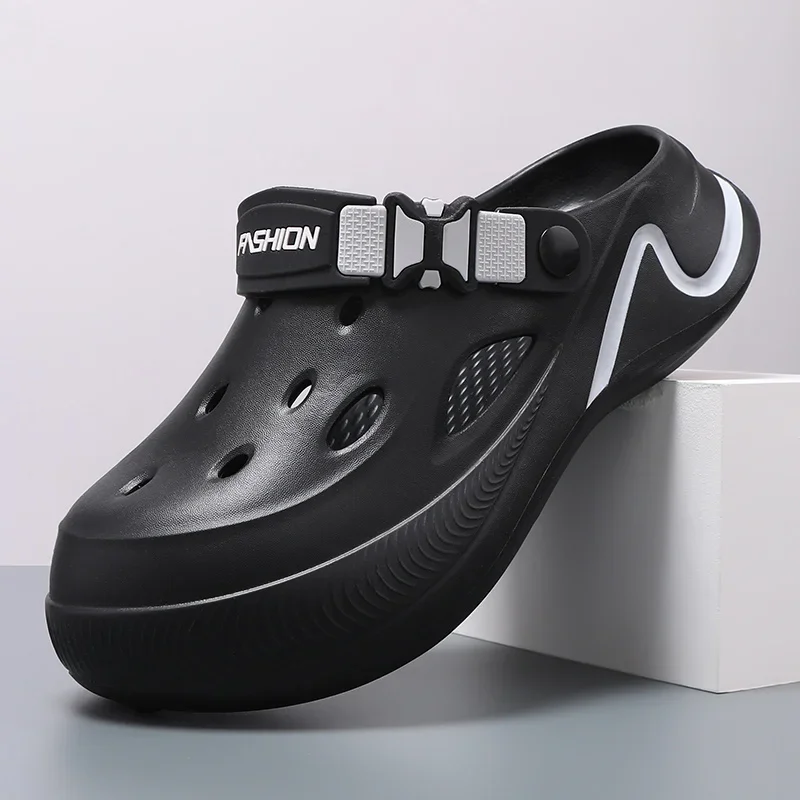 

A Pair of Men's New Shoes Summer New Wear-Resistant Non-Slip Sports Beach Shoes Soft-Soled Comfortable Men's Shoes for Driving