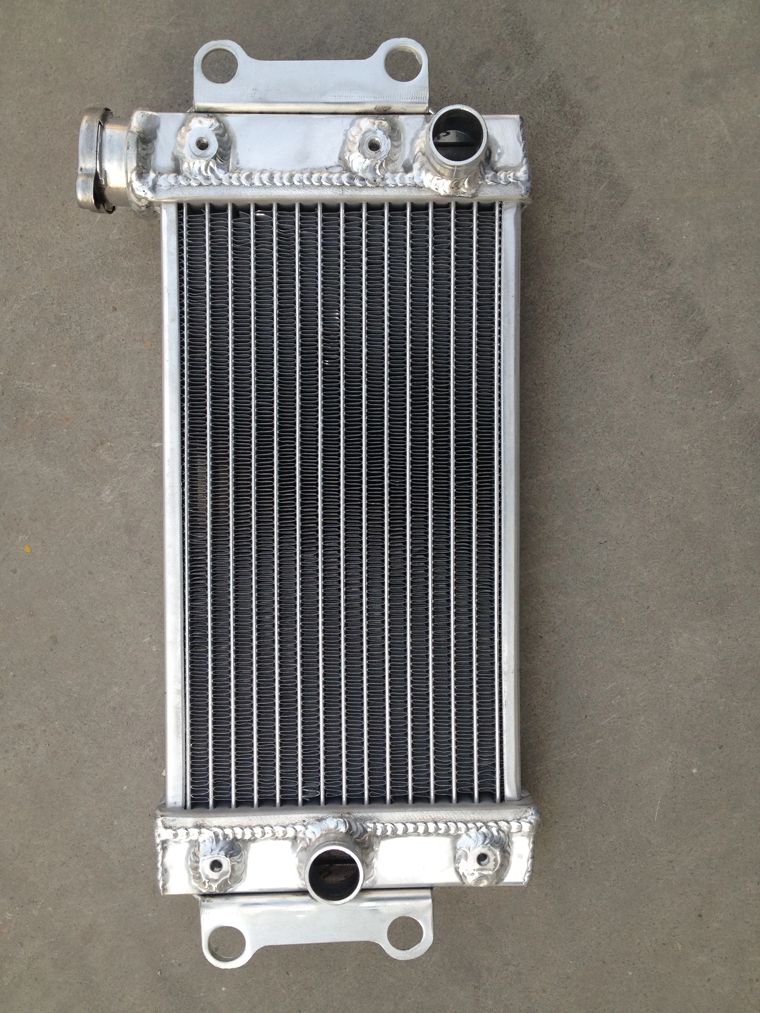 

New Aluminum Radiator For 2008-2014 Yamaha NYTRO FX RTX XTX MTX Cooler Cooling Coolant 2008 2009 2010 2011 2012 2013 2014