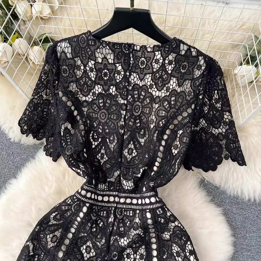 open back tight lace wedding dress Long Sleeve Ivory Lace Wedding Dresses Mermaid Open Back Fitted Vintage Bridal Gowns APD3411 main image 0