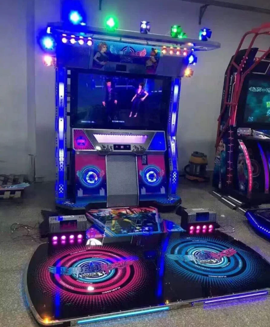 Indoor Two Players Battle Pump it up dancing machine dance arcade game machine for shopping mall