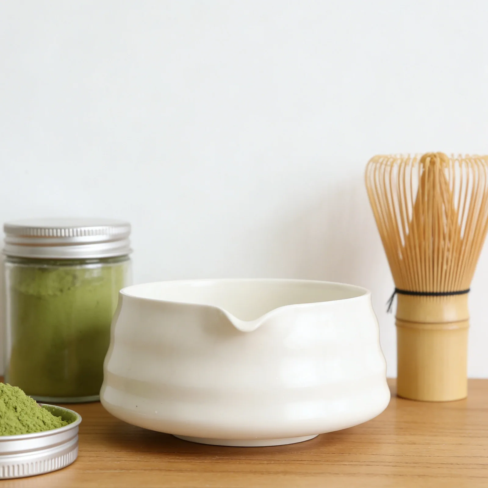Elegant Matcha Serving Bowl Pouring Spout Bowl Japanese Matcha Bowl Natural Beverage Preparation Social Gathering Essential