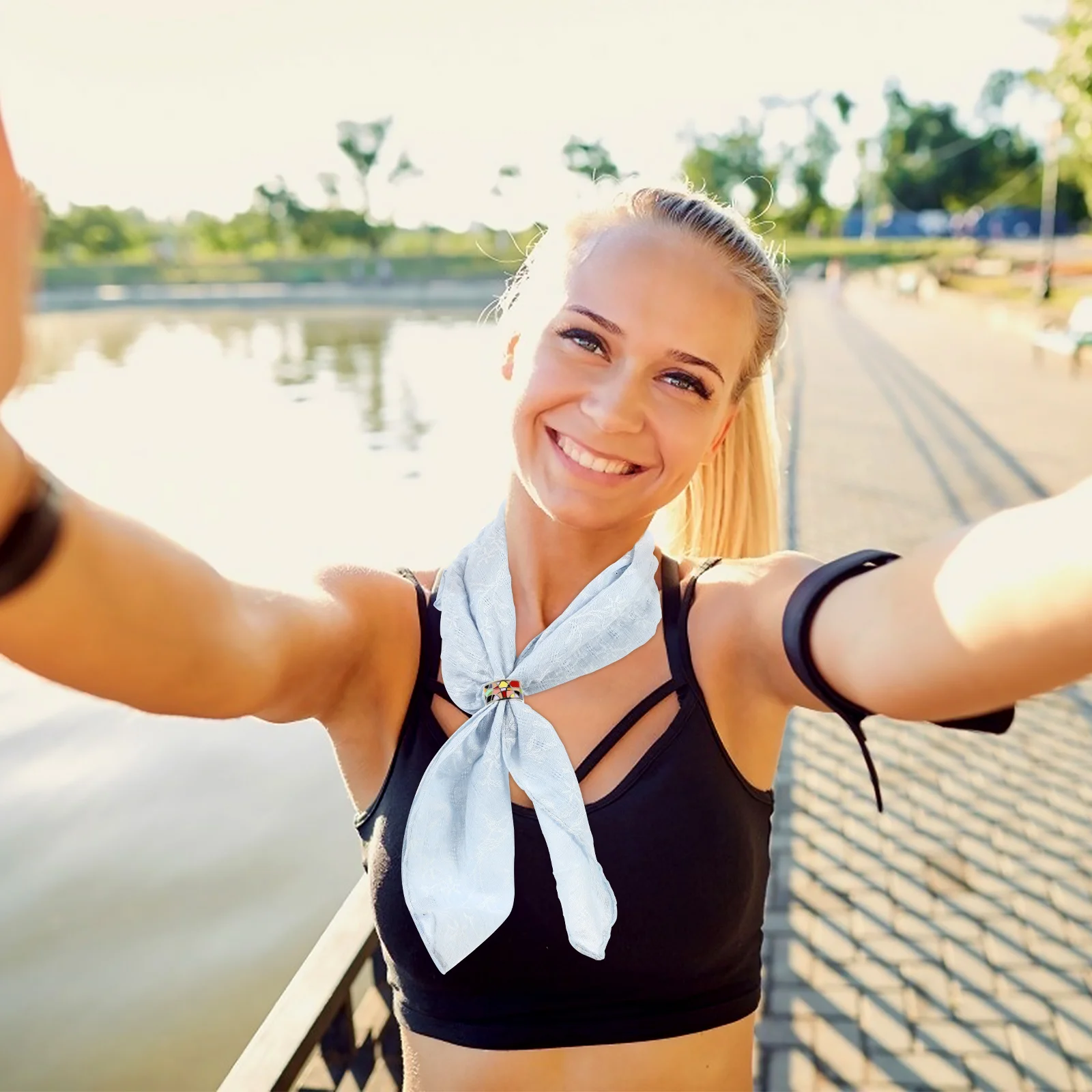 

1pc Vintage Buckle Creative Titanium Steel Scarf Ring Premium Shawl Buckle Rust Resistant Scarf Holder Chic Scarves Fixed Clip