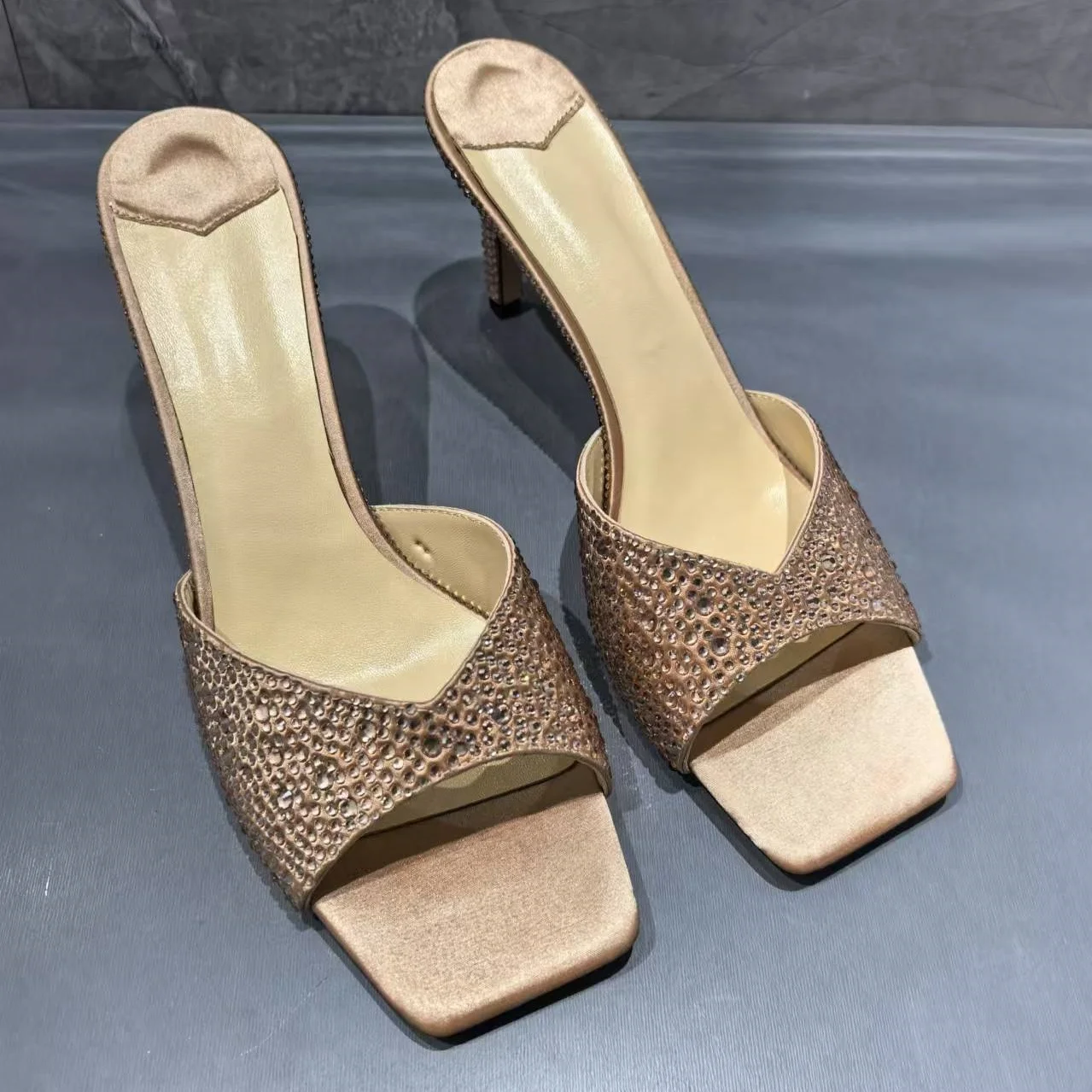 Rhinestone Beige Square Toe Slippers Women High Thin Heel Open Toe Sandals Banquet Dress Shoe Brand Design High Quality Handmade