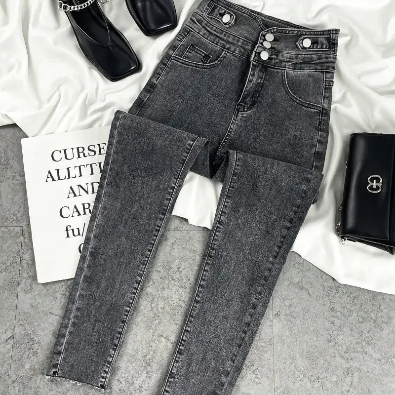 Серые женские джинсы с завышенной талией, обтягивающие Стрейчевые стеганые скобы, эффективный утягивающий эластичный пояс