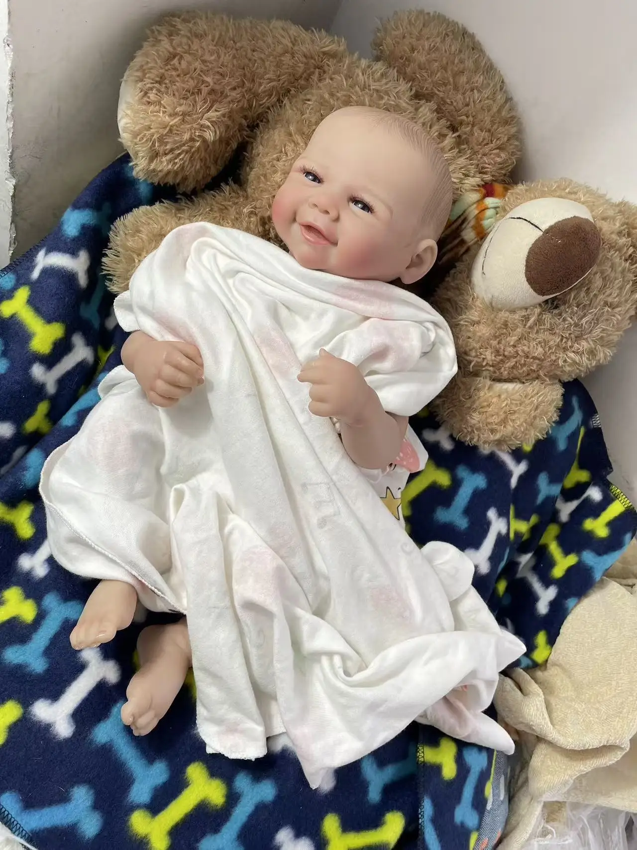 19inch Vivienne Full Vinyl Body Lifelike Newborn Reborn Doll Multiple Layers Painting 3D Skin Hand Drawn Hair Excluding clothing