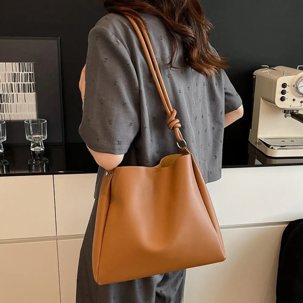 

Стильная мягкая кожаная сумка через плечо, большая вместительная однотонная сумка-мессенджер с магнитной застежкой, женская сумка для поездок на работу