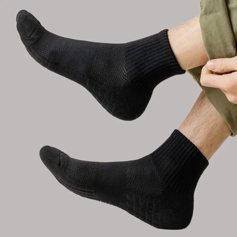 10 Pairs Thick-Soled Moisture Wicking Sports Socks With Cushioned Bottoms Perfect For Running And Professional Sports