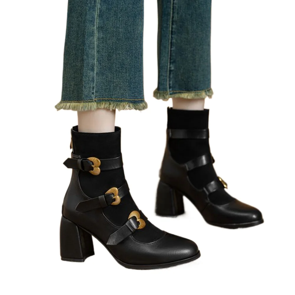 

Женские зимние ботильоны больших размеров (33-52) на массивном каблуке с декором в виде сердечек, на молнии сзади, нескользящие, повседневные, H5725