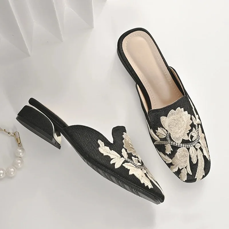 

Fashion Women Slippers Exquisite Embroidery Flower Mule Shoes Elegant Baotou Casual Shoes for Woman Designer Shoes Zapatos Mujer