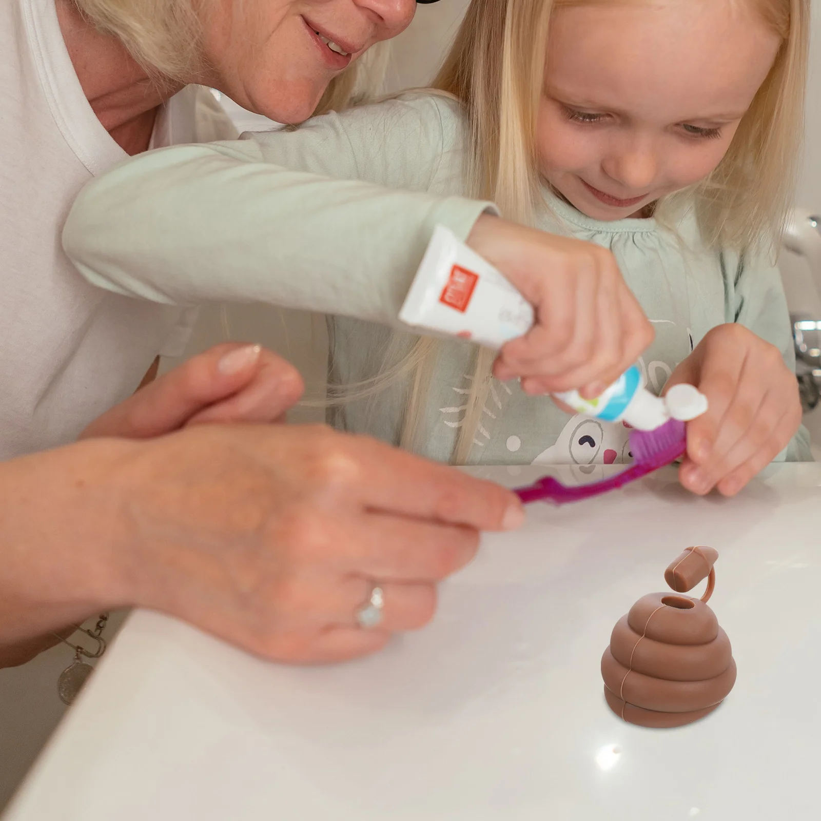 

Silicone Toothpaste Cap Dispenser Bathroom Use Portable Durable Self-Sealing Toothpaste Squeezer Save Cap Cover Tool