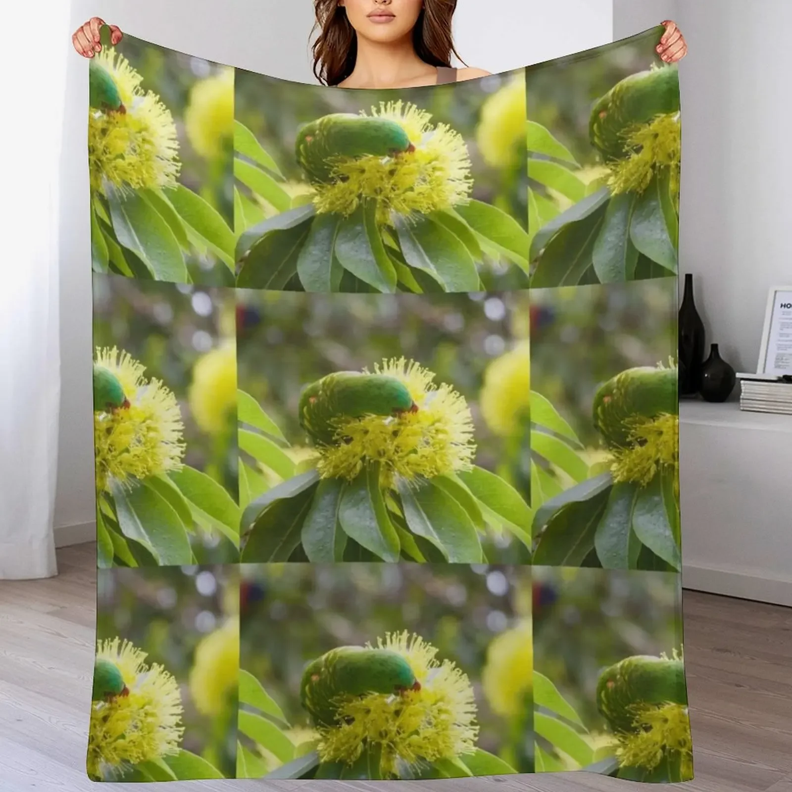 

Scaly Breasted Lorikeet Throw Blanket Decoratives Sofa Luxury Brand sofa bed Blankets