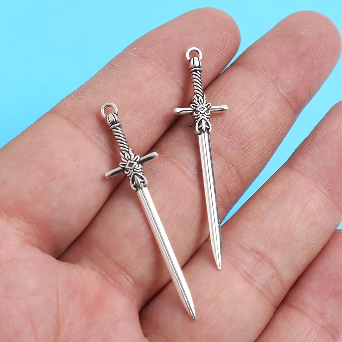 12-Piece Set of Patterned Sword Handles, Handmade Small Accessories, Twisted Handle Vintage-Style Long Swords, Suitable for DIY Bracelets, Necklaces, Earrings, and Handmade Beaded Decoration Accessories