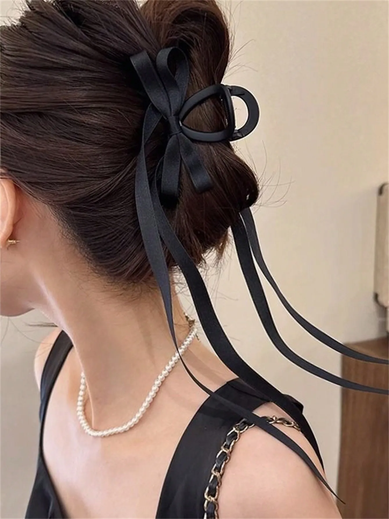 1 women\'s black ribbon bow clip back of head curling hair clip Female shark clip net red hair accessory