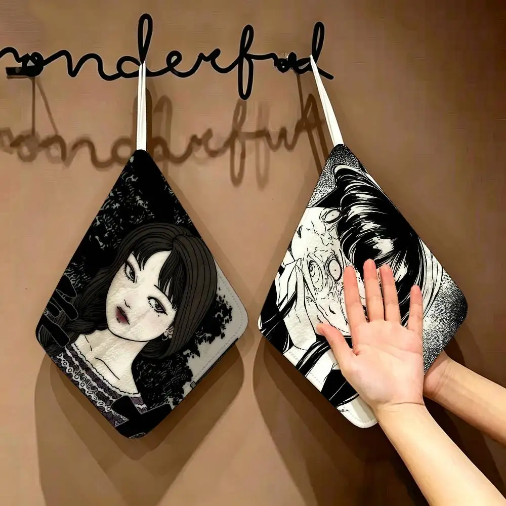 Anime Junji Ito Tomie Uzumaki Polyester Cotton Hanging Kitchen Towel, Skin Friendly Hand Wiping Towel for Hotel Cafe Household