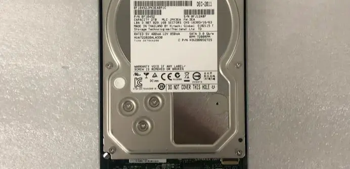 

Для жесткого диска HUA722020ALA330 2 ТБ SATA 7,2 K