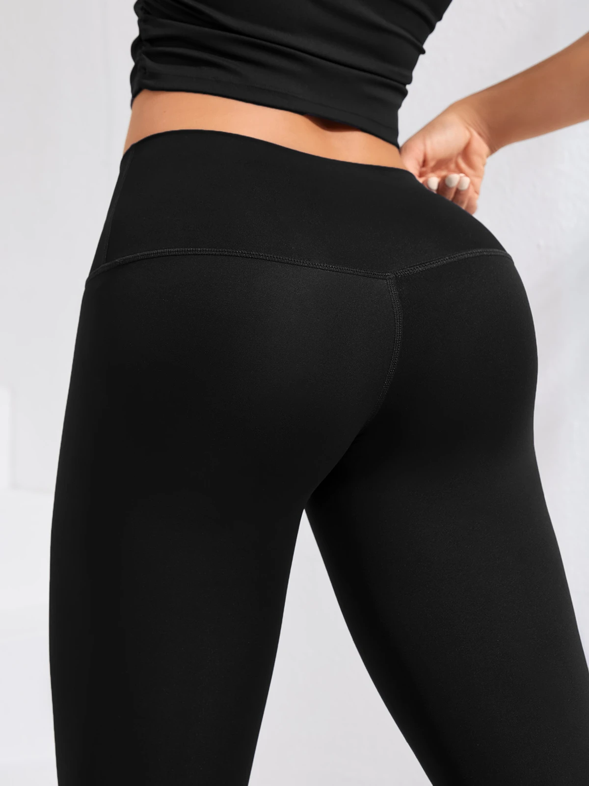 Leggings da Yoga a vita alta da donna Fitness Running No T Line pantaloni sportivi ragazza Fitness collant morbidi Legging da palestra