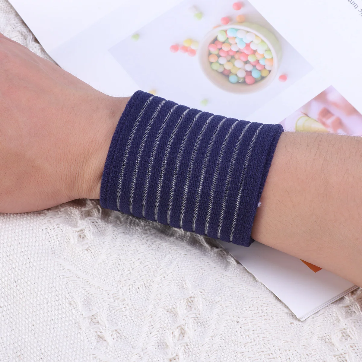 1 زوج حامي المعصم ضمادة مرنة قابل للتعديل الأزرق الساعد مبطن دعم لتخفيف آلام النفق الرسغي آلام المعصم التهاب الأوتار #2