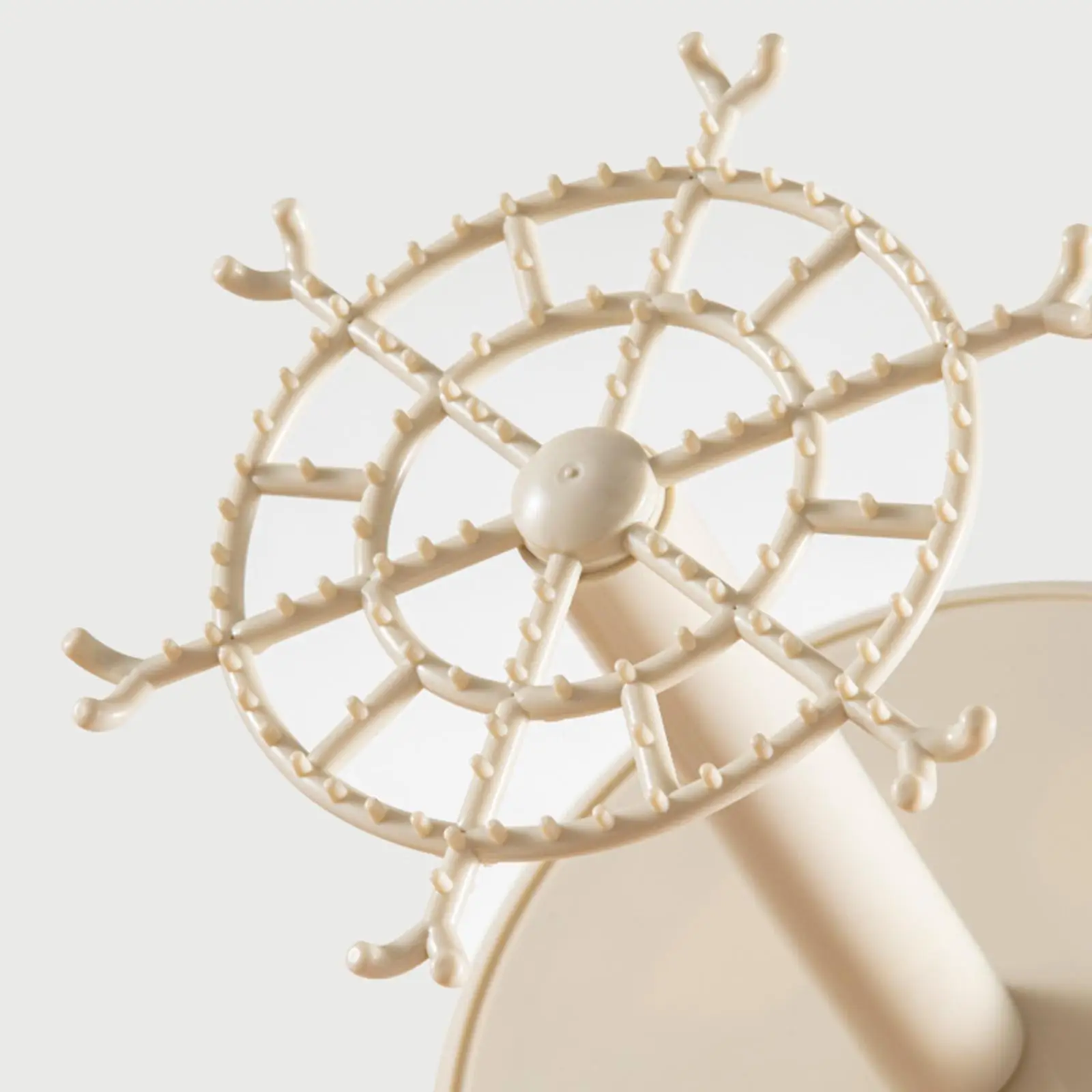 

Вращающаяся настольная пылезащитная многофункциональная витрина для фигурок и кукол