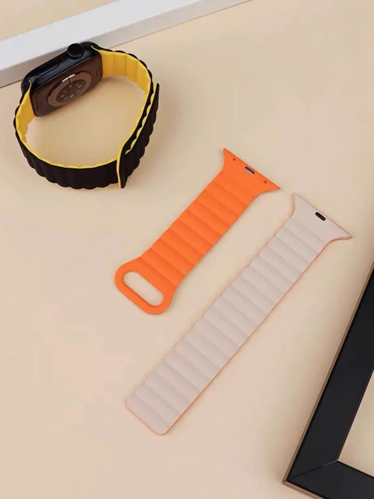 

Silicone Loop Magnetic strap For Apple watch band 44mm 40mm 45mm 49mm 41mm 38mm 42mm Bracelet iWatch series 8 3 SE 6 7 Ultra 2 9