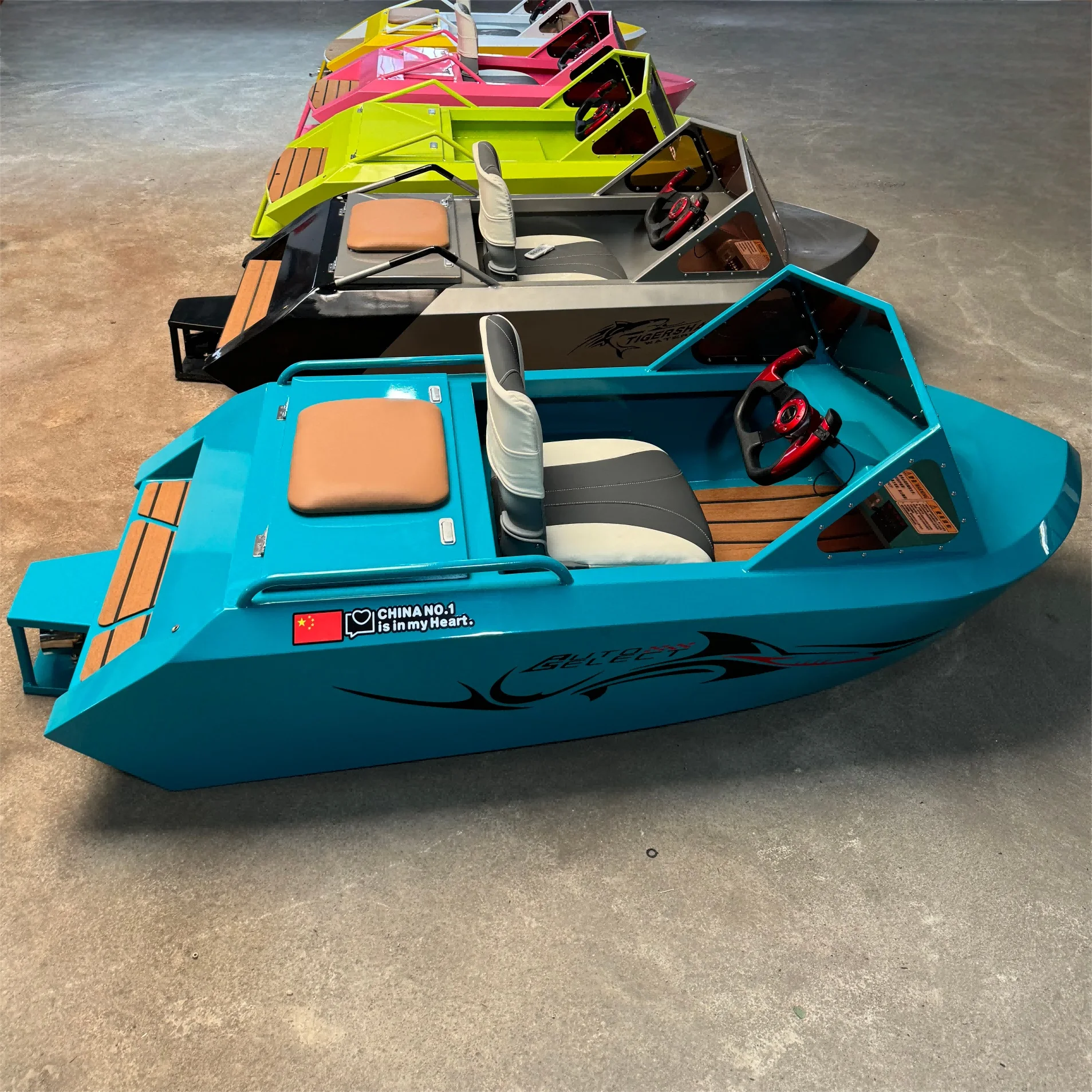 1/2/4 Person Welded Jet Boat, Customizable Power Component Multi-Seat Design For Wholesale Water Sports Equipment view 4