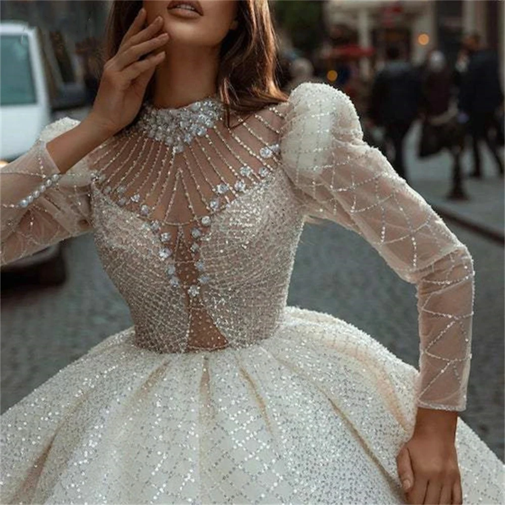 Gorgeous High Collar Wedding Dresses Diamond Sequins Beading Long Sleeves Bride Ball Gowns Customized Robes De Mariée