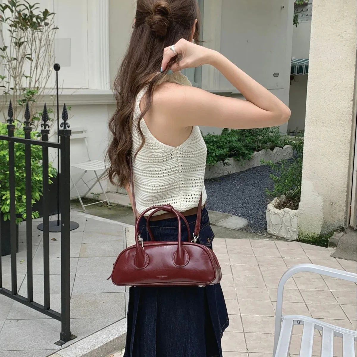 Women's Crossbody Small Baguette Bag Premium Feeling Armpit Bags Leather Bowling Shoulder Handbags