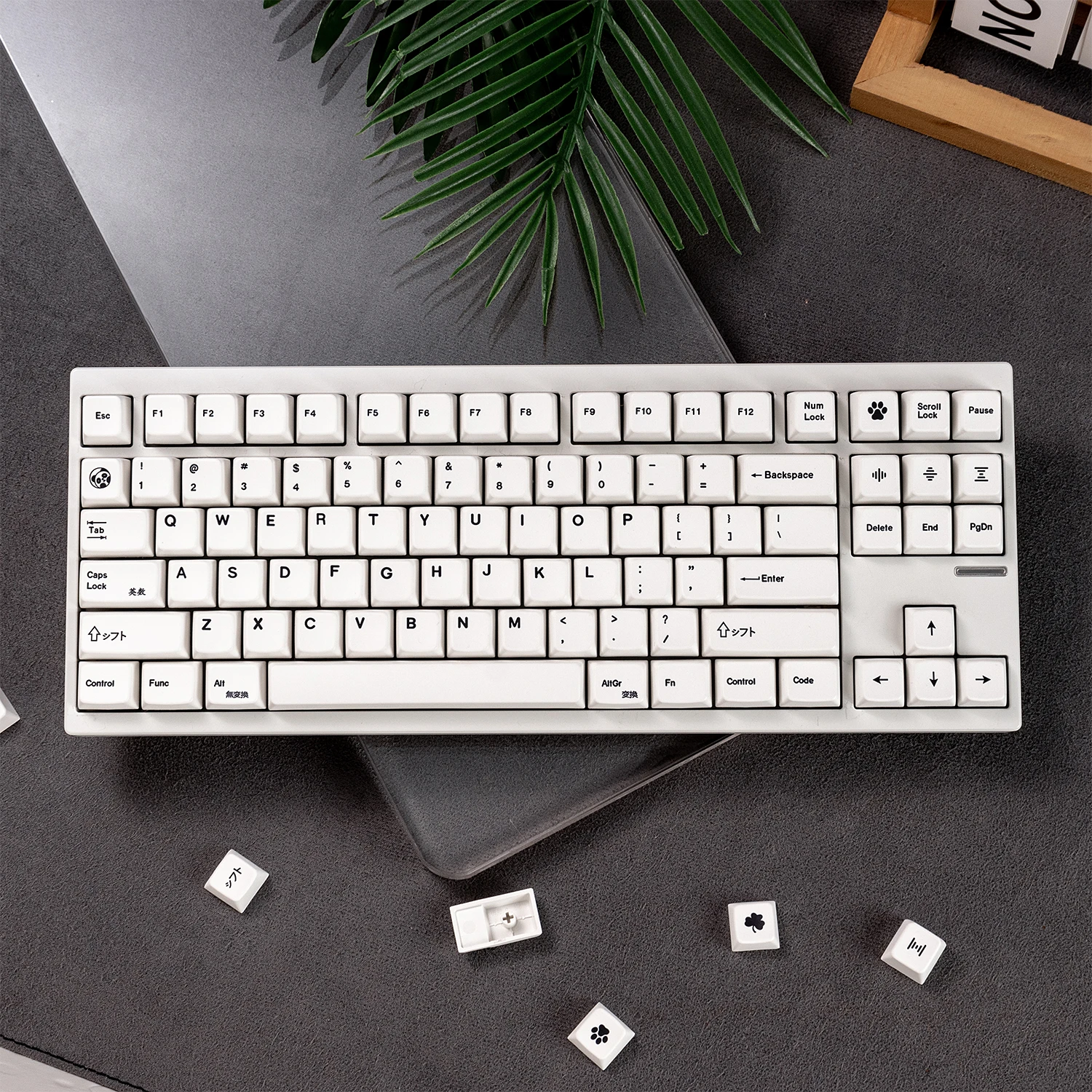 

Minimalist White keycaps 150 keys Dye-Sublimation MDA Profile PBT keycaps English For MX 64/96/104/108 Mechanical keyboard