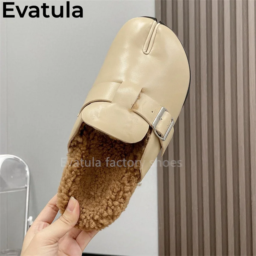 Round Splitting Toe Fur Slippers Women 2025 Winter Warm Casual Fashion Mules Slippers Woman Wool Loafers Shoes zapatos mujer