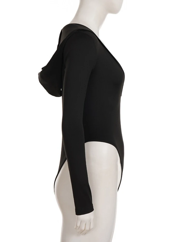 SsTss بدلة نسائية سوداء بقلنسوة لخريف وشتاء 2025 سترة علوية مثيرة بياقة على شكل V عميقة وأكمام طويلة بدلة ضيقة متينة ملابس خروج #3