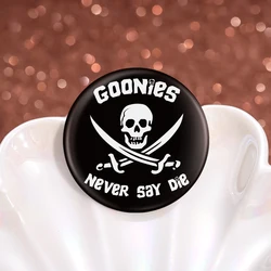 Goonies Never Say Die Soft Button Pin Punk Skull Movie Inspiration Brooch Lapel Badges Fashion Jewelry Gift Accessories