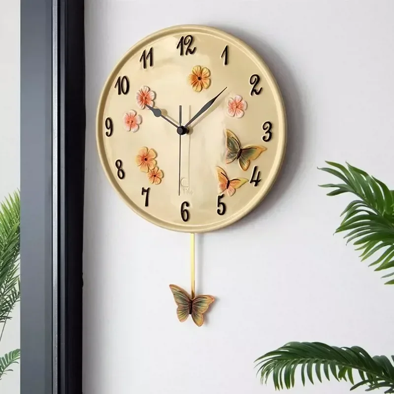 New Pastoral 3D Butterfly Wall Clock Creative Hand Painted Living Room Decor Household Fashion Light Luxury Silent Quartz