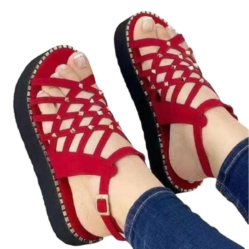 Women Sandals Fashion Rivet Flat Heels Sandals Summer Shoes Women Elegant Heeled Shoes Platform Sandalias Mujer