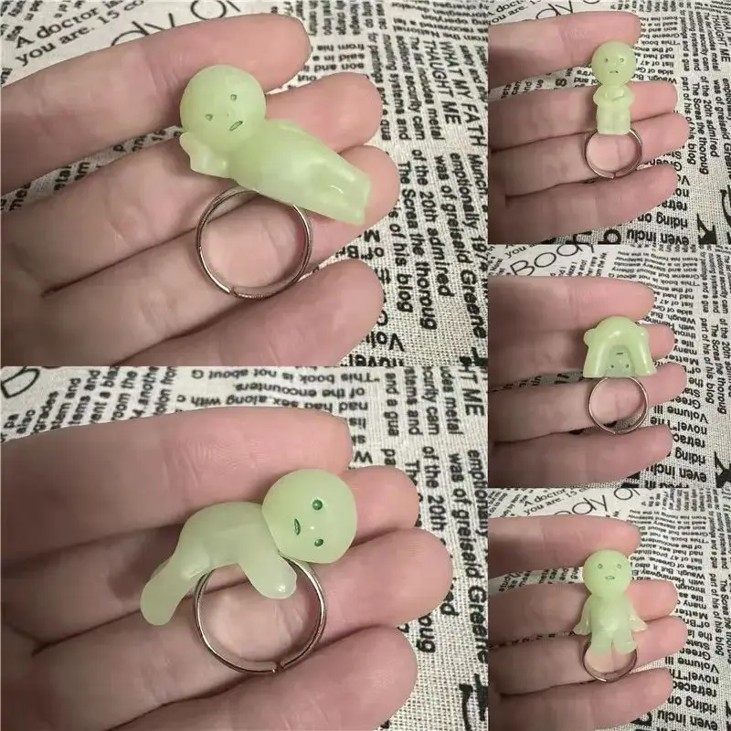 ขายร้อน Smiski Night Glow Little Man มุม Jun Kawaii Elf Action ตุ๊กตาแหวนหลายรูปร่างแหวนปรับของขวัญของเล่นเด็ก