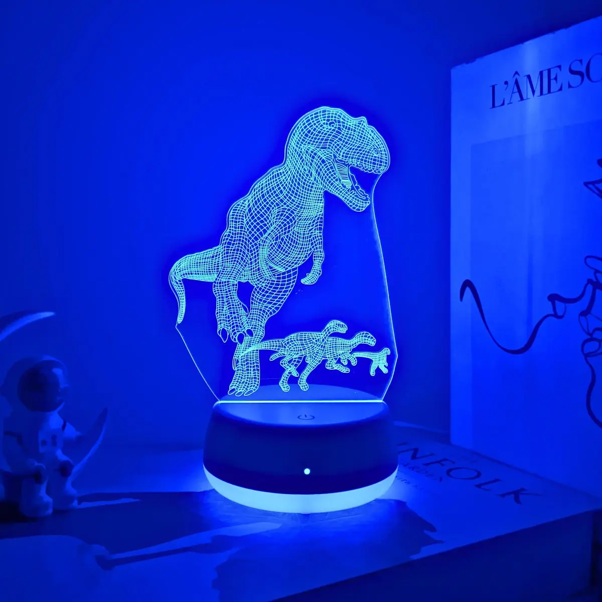 1pc creative dinosaur 3D night light, USB powered touch seven color transformation, illuminated base with acrylic light board.