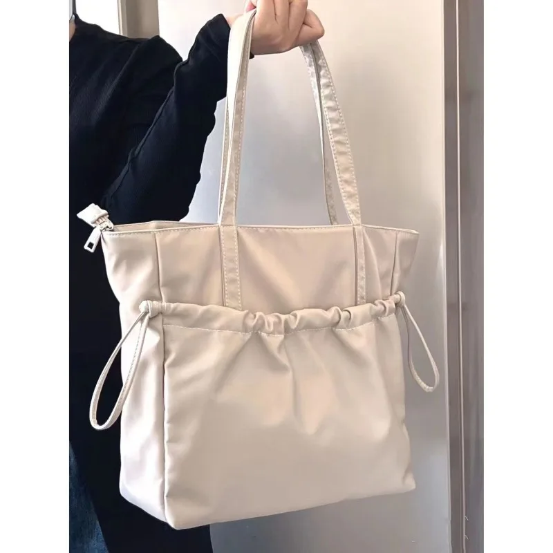 Mulheres de deslocamento bolsa à prova dwaterproof água náilon senhoras bolsa ombro grande capacidade sacos de compras viagem cordão feminino grandes totes