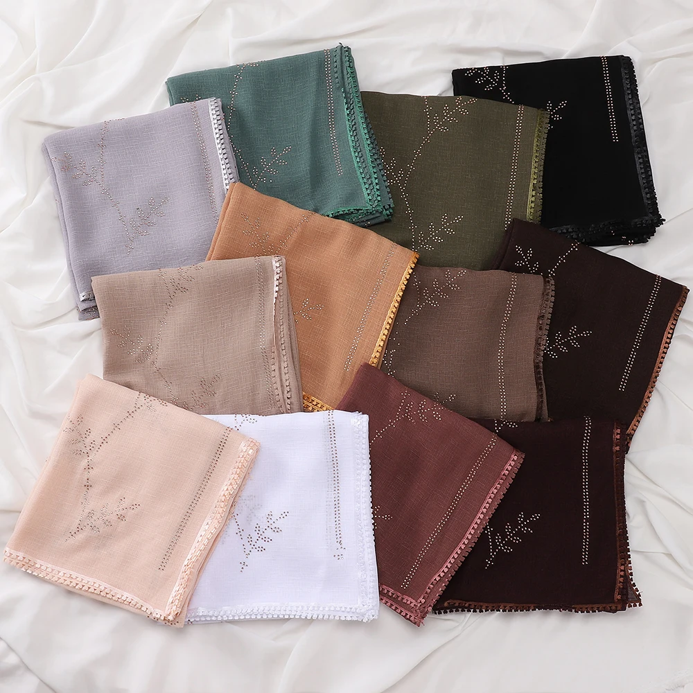 Strass-Besetzter Hijab aus Knitterbaumwolle mit Spitzen- und Quastenrand Muslimisches Damen-Kopftuch Eleganter Damenschal Islamisches Kopftuch – Detail 4