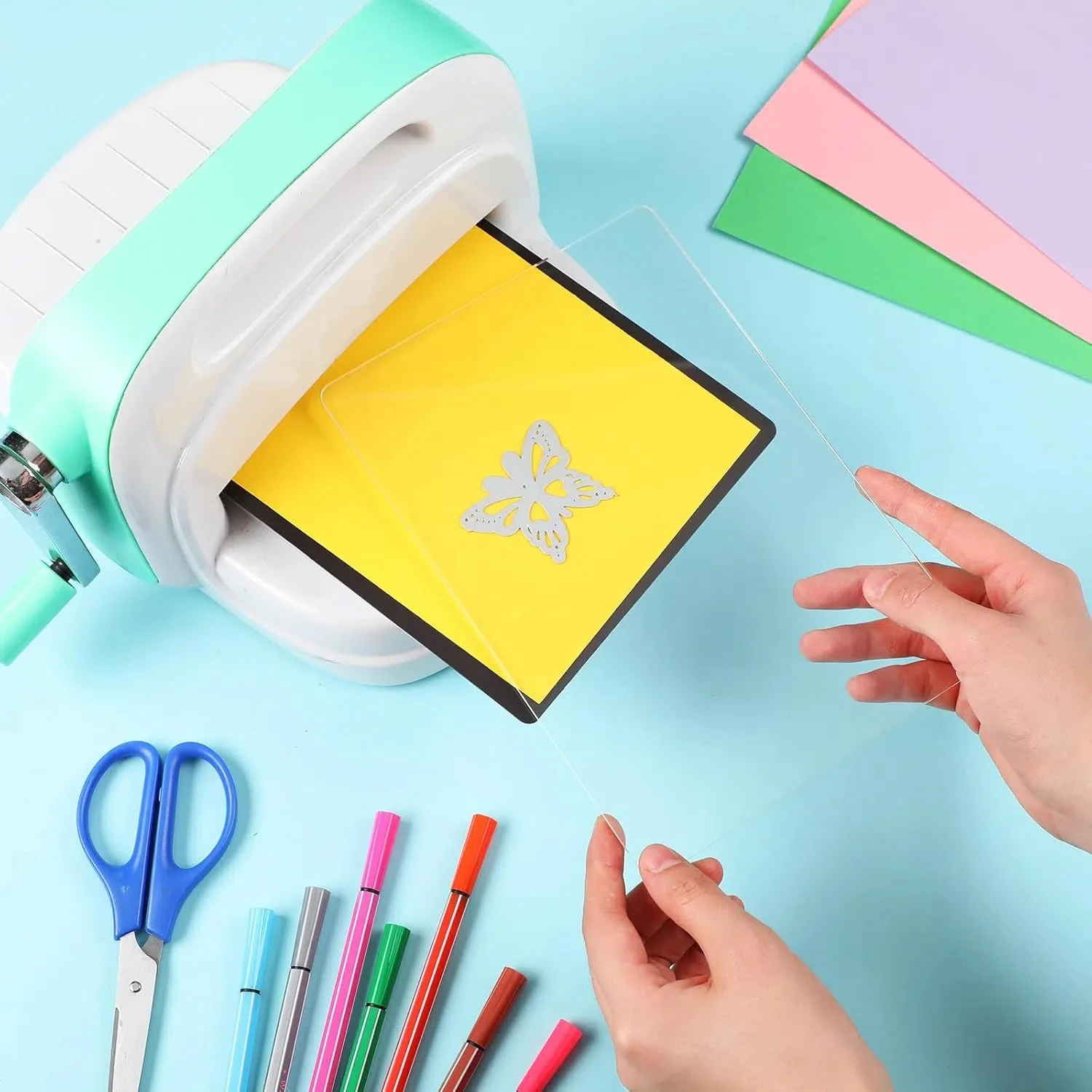 

4Pcs Magnetic Cutting Mat Black Grid Base Non Slip Stable Surface for Die Cutting Sewing Crafting Tool Mat Magnetic Parts Tray