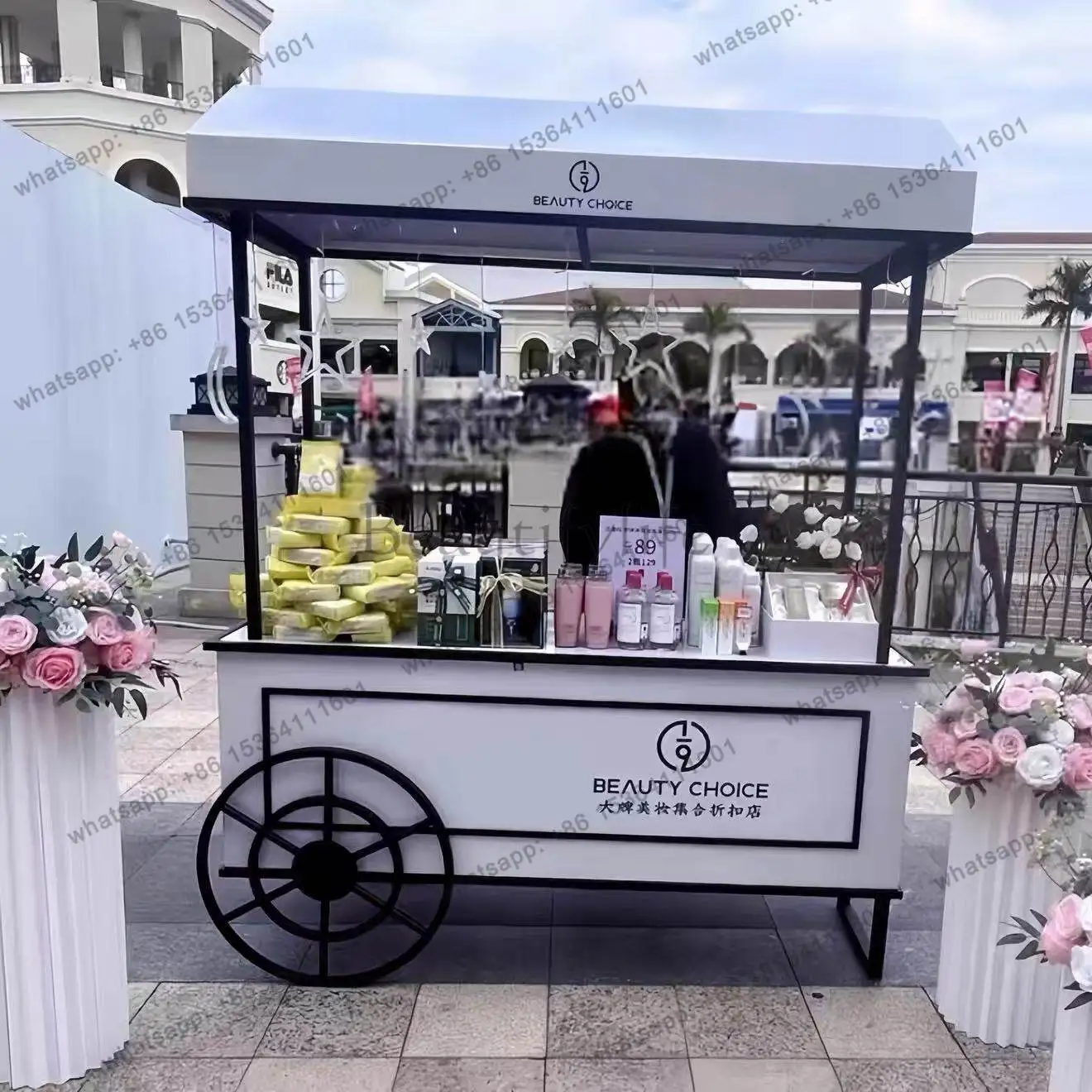 Wrought iron float shopping mall high-end customized brand activity promotion promotion outdoor wedding decoration drainage car