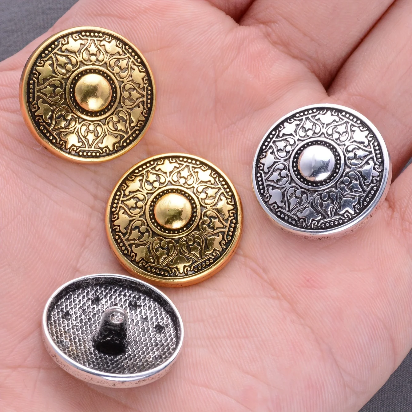 10 Stück/15/18/20/23/28mm Retro Runde Relief-Totem-Metallknöpfe für Kleidung, Jacken, Hemden - Modische Nähknöpfe – Detail 3