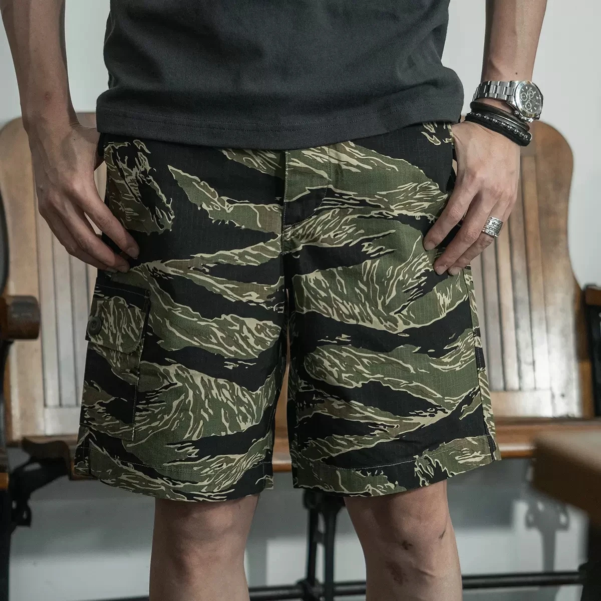 

Non Stock JWD Pattern Tiger Stripe Camo Short Ripstop Camouflage Cargo Shorts TCU