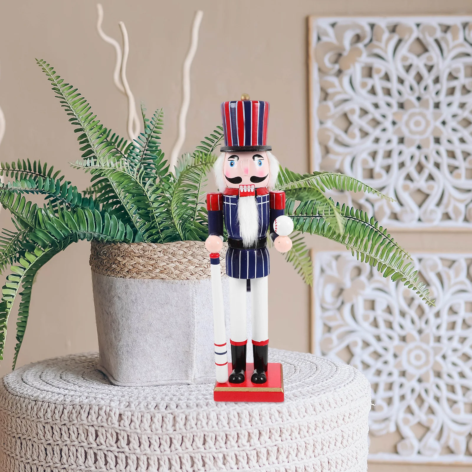

Wood Nutcracker Sports Style Decoration Baseball Nutcracker Puppet Holiday Festival Tabletop Decoration Party Gift