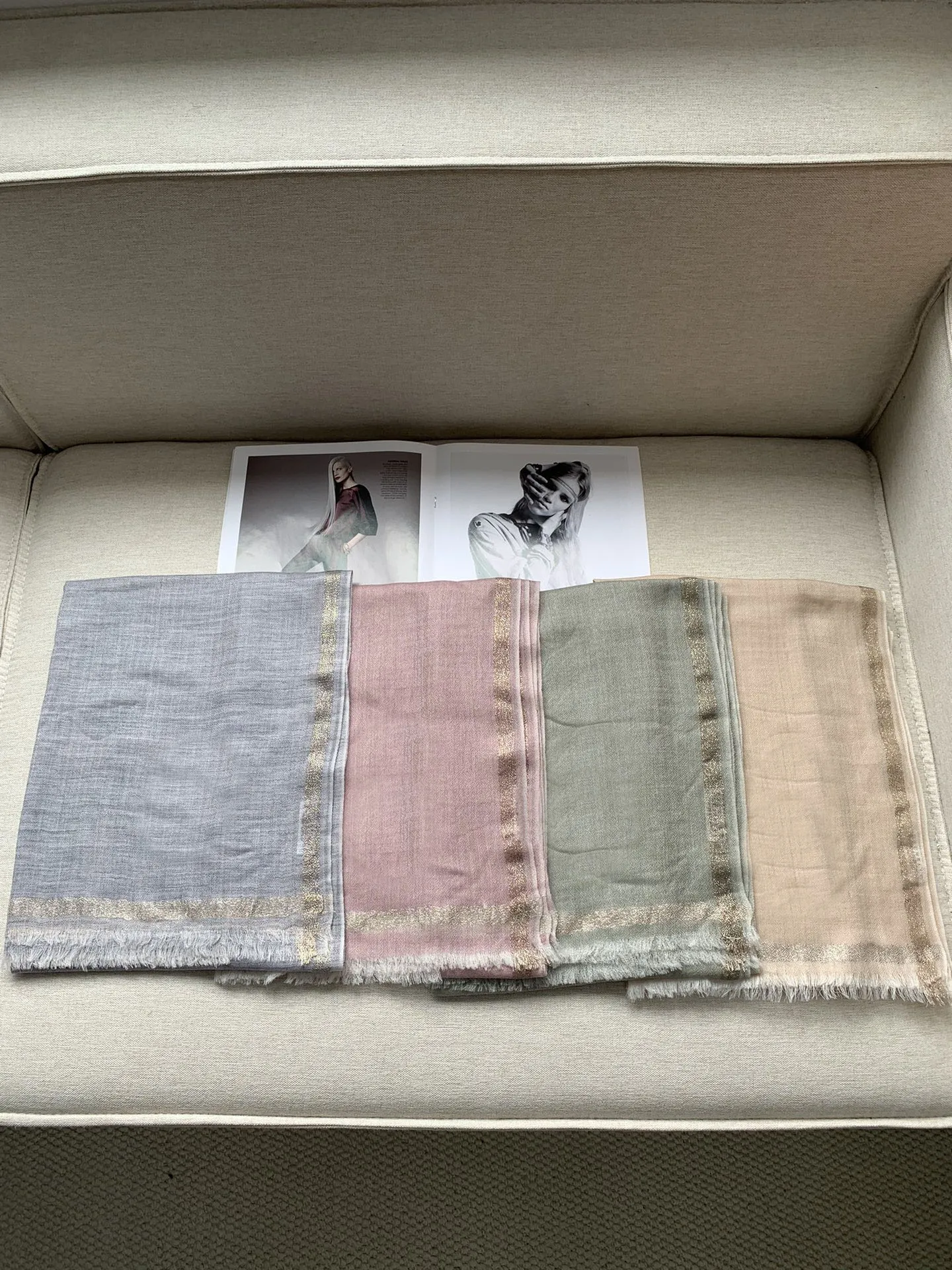 High Quality Gold And Silver Thread Water Soluble Wool Scarf For Women 4 Colors Size 90*200