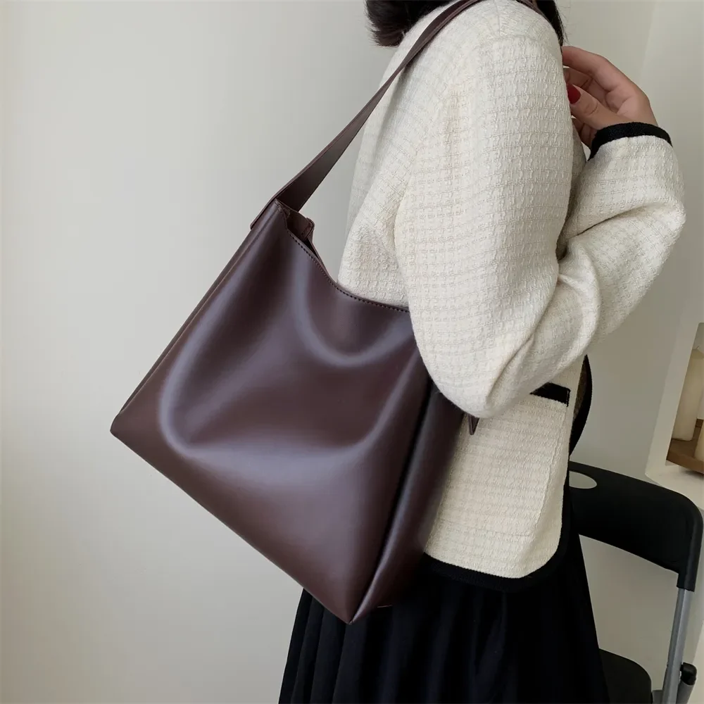 2 Pcs/Set Women Tote Bags Shopper Shoulder Bag Large Capacity Girl Commuter Underarm Pack with Strap Wallet Clutch Pu Leather