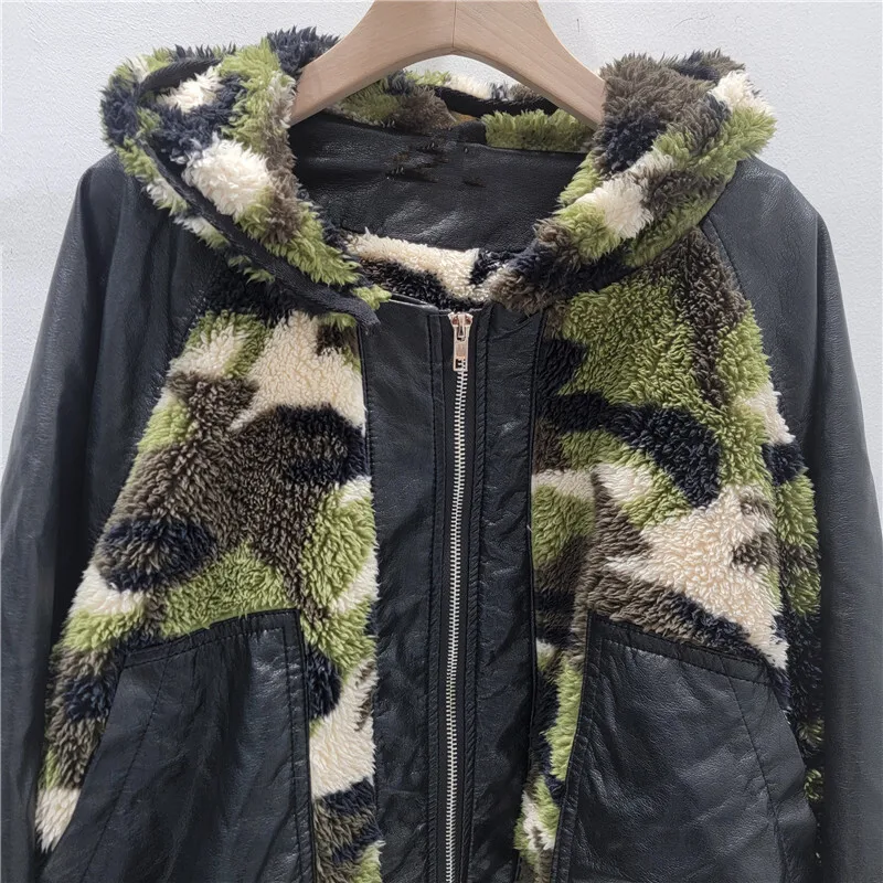 HKSH 2025 冬新作 レディース フード付き暖かいコート PUレザー パッチワーク 迷彩柄 プラッシュ ジップポケット ストリートウェア Y2K ジャケット HK14912