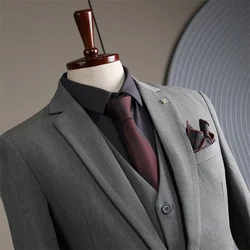 (40) Customized Waterproof Men’s Work Professional Classic Suit