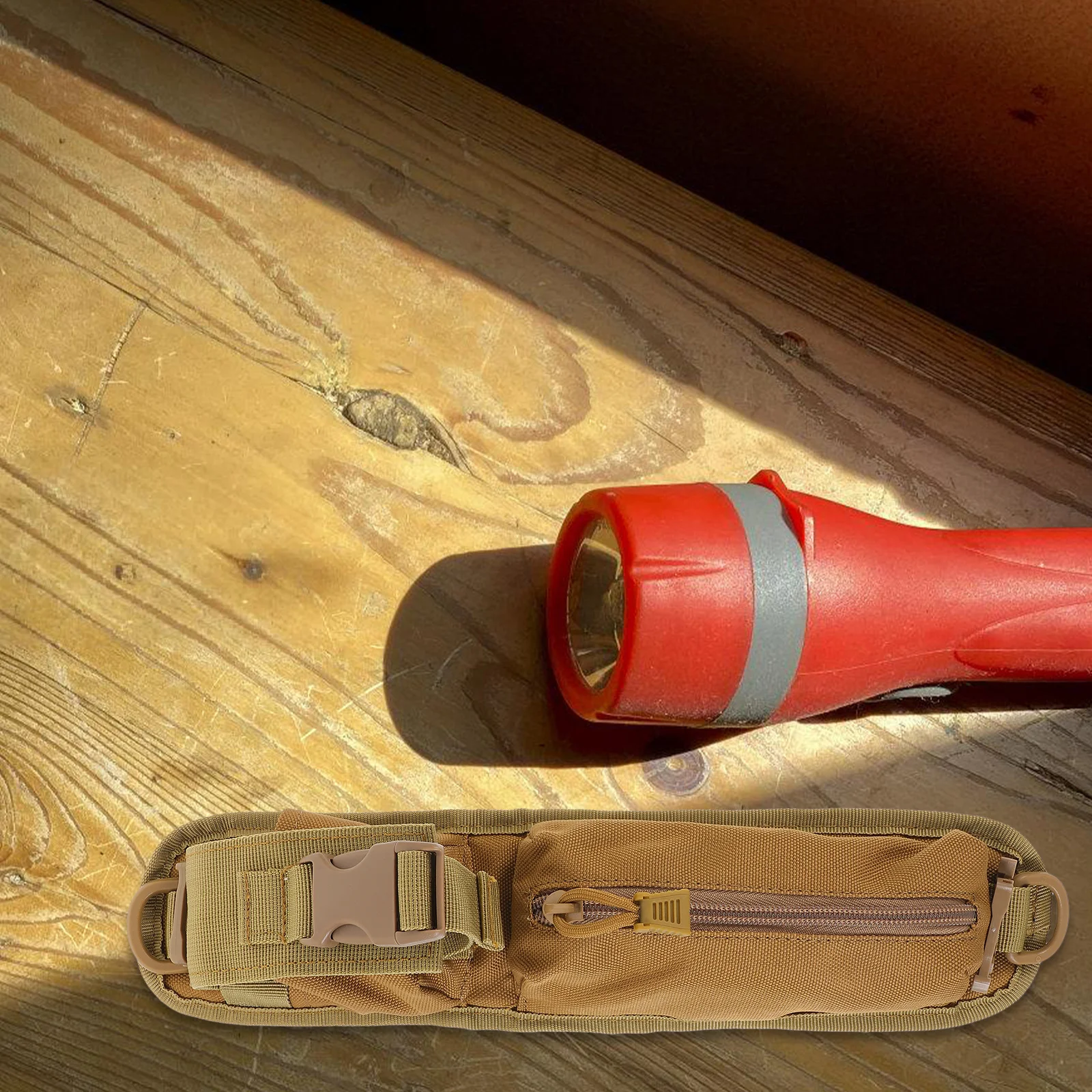 

1Pcs Flashlight Storage Bag Oxford Cloth Durable Protector Pouch Belt Loop Torch Holder Camping Hiking Use Flashlight Pouch