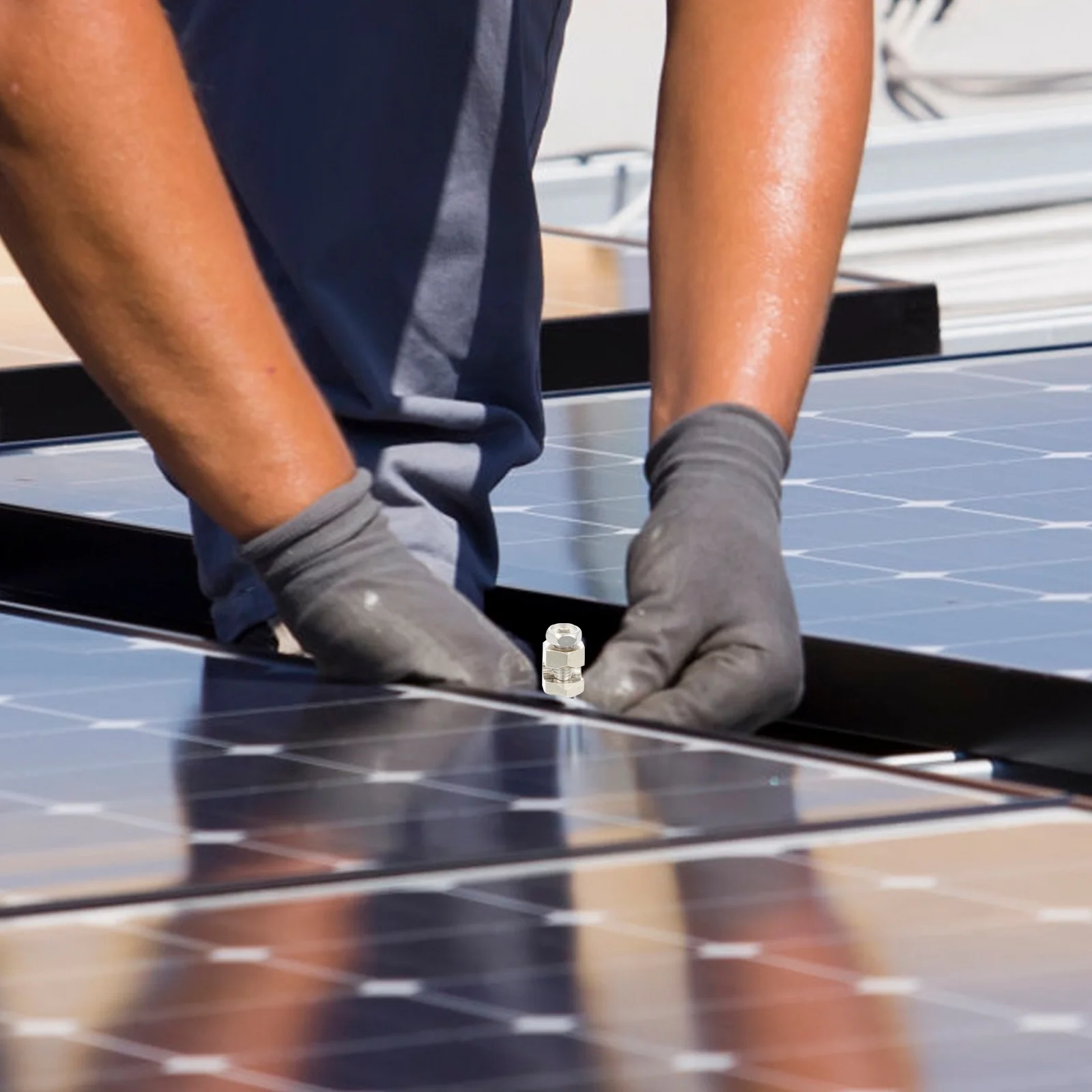 

2Pcs Solar Grounding Clip Compact Hexagon Design Earthing Lug Cable Clamp Photovoltaic Module Bolt-on Coupling Frame Clamp